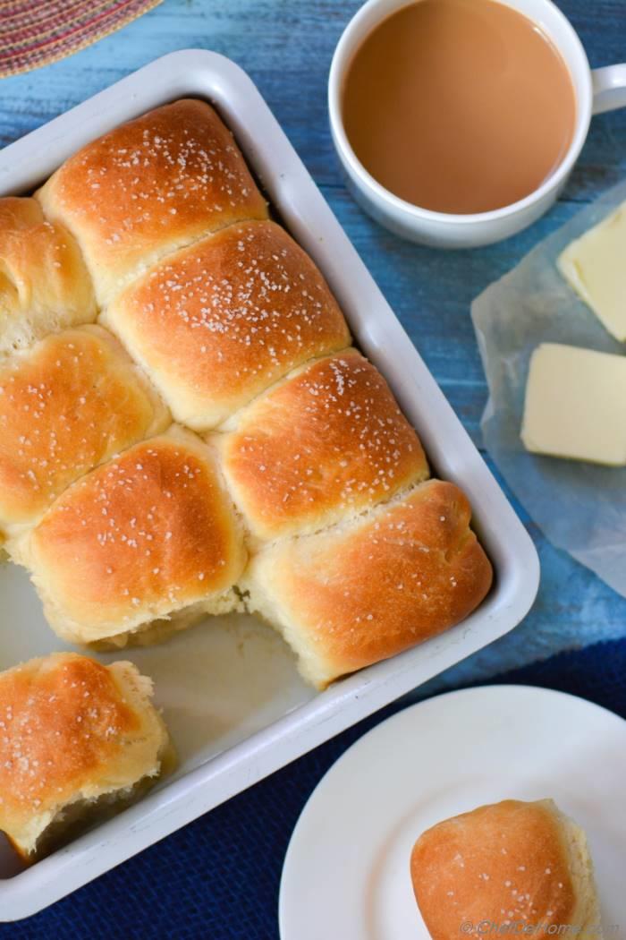 The Best Parker House Bread Rolls from Omni Parker House Rolls Recipe ...
